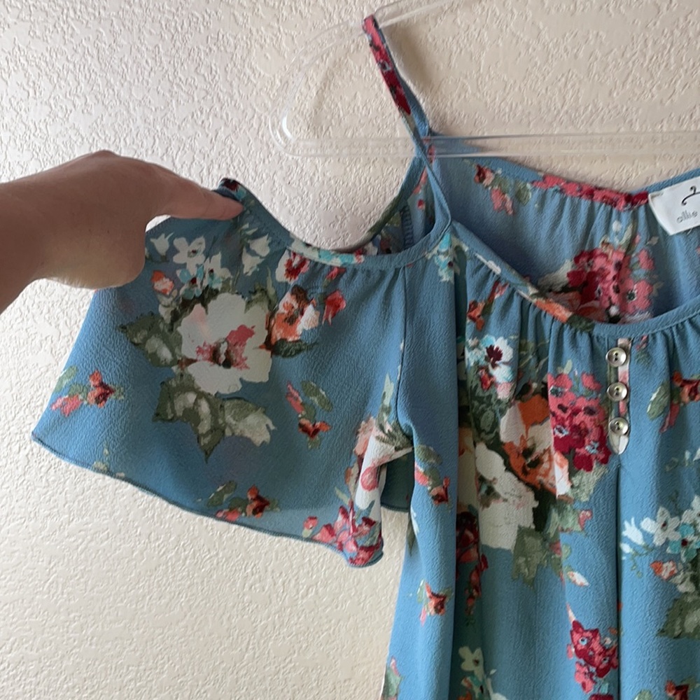 Blouse - Picture 2 of 5